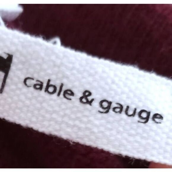 CABLE & GAUGE BURGUNDY COWL-NECK PULLOVER W/POUCH POCKET SZ.M EUC. - Picture 4 of 5